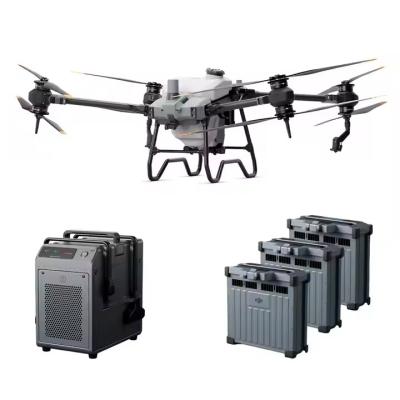 China DJI Agras T40 Combo Agricultural Payload Sprayer Drone 40L Tank 50kg Spreading Payload Dual Atomized Spraying System for sale