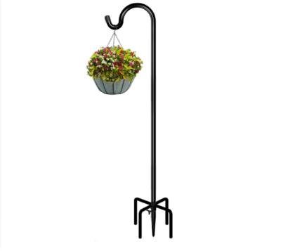 China 92 Inch Coastal Adjustable Outdoor Shepherd Hook With 5 Prong Shepherd Hooks For Bird Feeders Factory Hanging Basket 1 Pack for sale