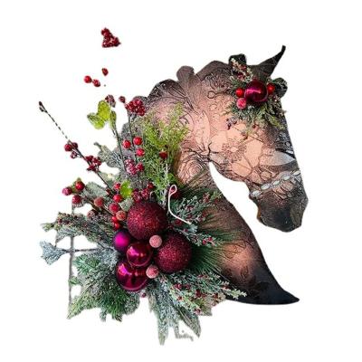 China Christmas Wooden Dressage Horse Head Wreath Wooden Door Hanging Garland Farm Outdoor Decoration Christmas Wooden Dressage Horse Head Sign for sale