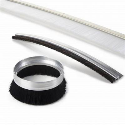 China Modern Flexible Strip Brush Industrial Door Caulk Brush for sale