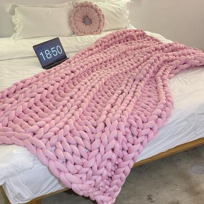 China 12lbs Nondisposable to 25lbs Hand Chunky Knit Throw Cotton Tube Breathable Knitted Weighted Blanket for sale