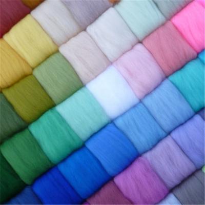 China Amazon Viable 48 Colors Customize Needle Felting Wool Kit For DIY 3D Animals for sale