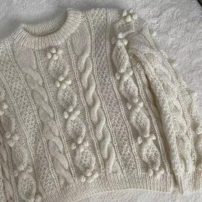 China Plus Size Hand Knit Wool Chunky Knit Mohair Sweater Custom Made for Gift for sale