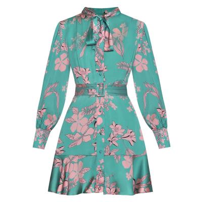 China Anti-Static Women Mini Dress Long Sleeve Floral Elegant Floral Dresses Silky Formal Spring 2022 Summer Green Dress Good Condition for sale