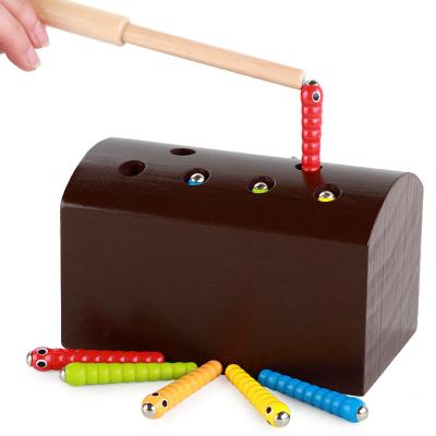 China Amazon Best Selling High Quality Eco Friendly Carrot Pulling Game Toys New Design Kids Train Perception Development Wooden Toys for sale