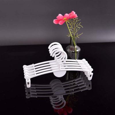 China Art Decor Custom Design Eco-friendly Material Transparent Plastic Economical PS Bra Hanger For Underwear With Clip for sale