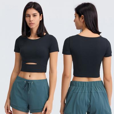 China Four Way Stretch Fashion High Elastic Thin Outdoor Sports Sheath Short Crop Top Women Casual T-Shirt For Yoga With Chest Pad for sale