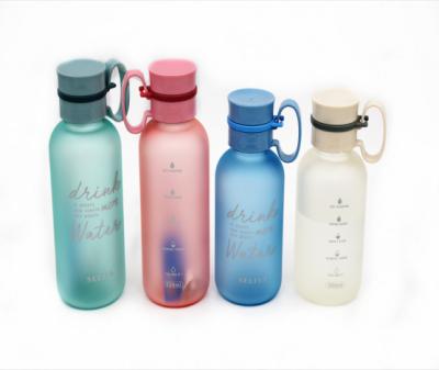 China Sustainable Portable Plastic Outdoor Sports Water Bottle Sport Drink Cup Manufacturer for sale