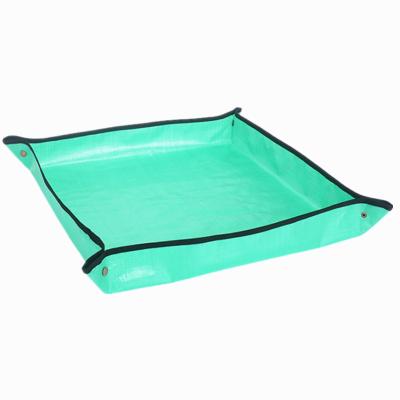 China Modern Outdoor Garden Mat Dirty And Waterproof Plastic Large Size Green Grass Mat For Gardening for sale