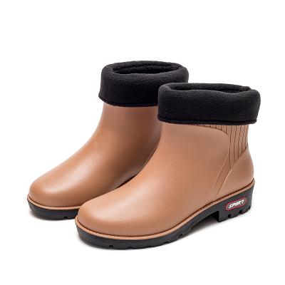 China Fashion Trend Quality Promotional Boots Rain Shoes Rubber Season Rain Boot Women Non-slip Shoes for sale