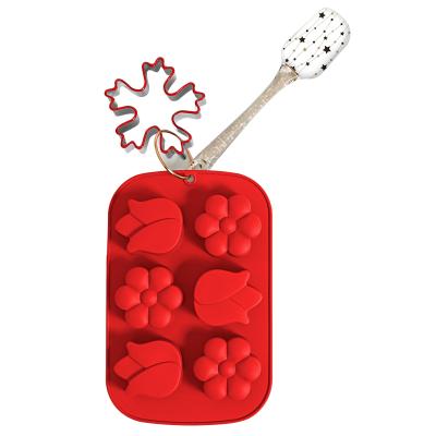 China Sustainable New Design Kids Baking Tools 3 PCS Silicone Mold And Spatula Cookie Cutter Set Set for sale