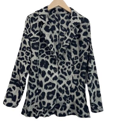 China Washable Slim Fit Suit Collar Leopard Print Women Jacket Blazer for sale