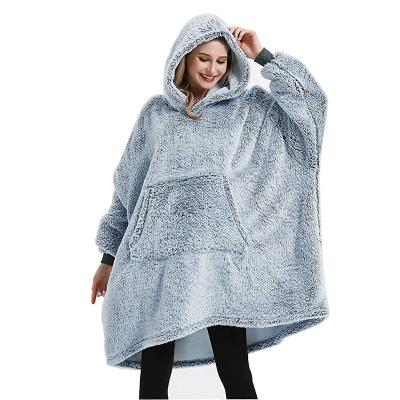 China Anti-Static 100% polyester Wearable Hoodie Flannel Sherpa Fleece TV Blanket for sale