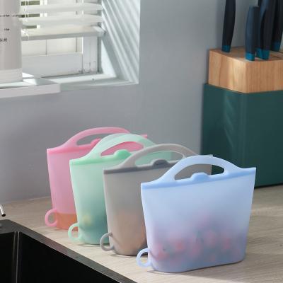 China Minimalist Reusable Food Grade Silicone Food Storage Bag for sale