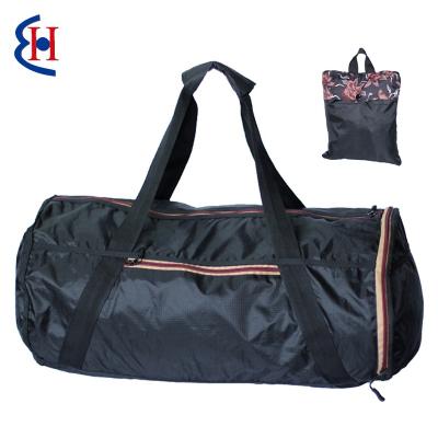 China 2021 Foldable High Capacity Outdoor Waterproof Foldable Gym Sport Carrying Duffle Bag Custom Large Travel Bag for sale