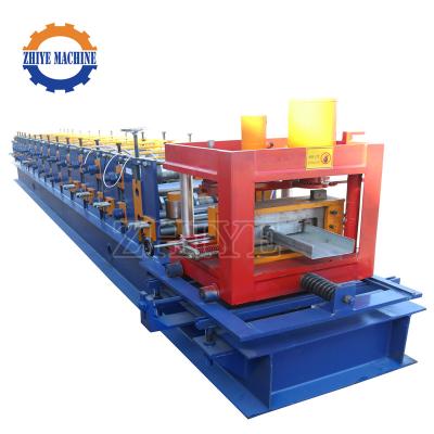 中国 Building material shops steel frame variable roof c u z purline roll forming machine C Z purlin cold forming machinery 販売のため
