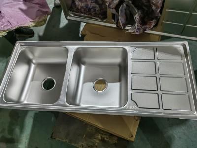 China Colander Accessories Included Apron Stainless Steel Kitchen Sink With Drainboard for sale