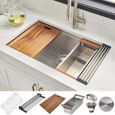 China Handmade 16 Gauge Stainless Steel Sink Undermount 304 9 In for sale