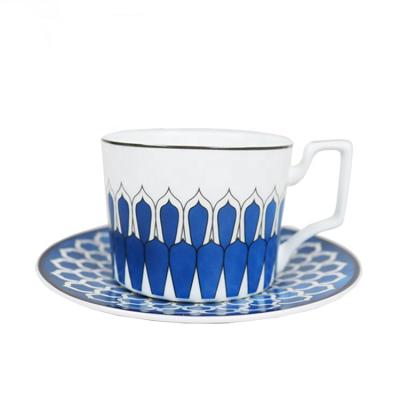 China Manufacturer Wholesale Blue And Stocked White Banquet Restaurant Porcelain Espresso Cups With Saucer for sale