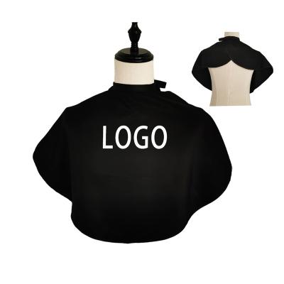 China Custom Logo Spa Bib Black Hairdresser Logo Shampoo Beauty Short Salon Cape Makeup Waterproof Polyester for sale