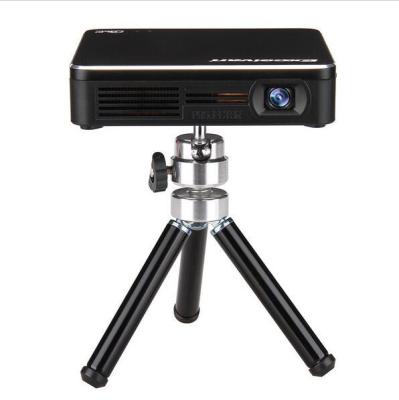 China DLP Support 1670 Colors DLP 3D Projector HDP200 Palm Proyector For Outdoor Or Home Theater for sale