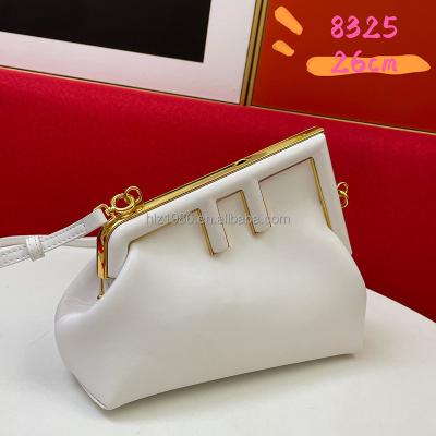 China Famous Brand Designer Diagonal Luxury Ladies Diagonal Shoulder Stake One Shoulder Famous Designer Purses And Handbags Women Handbags for sale