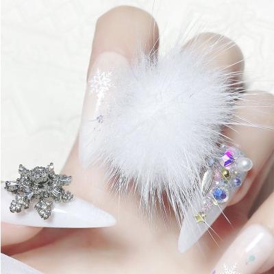 China 2021 New Arrival Oosi De Fur Plush Ball DIY Magnetic Nail Festival Holiday Finger Decoration Girls Removable Pom Poms Nail Art Decoration Lovely Art Supplies for sale