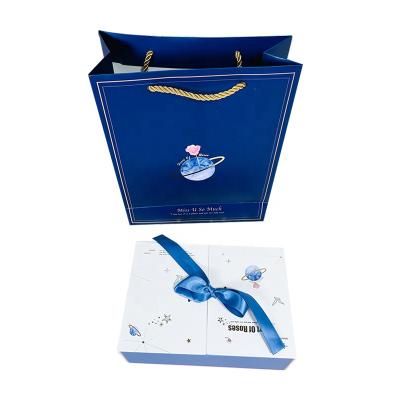 China Large Recyclable Eco-Friendly Luxury Gift Box Packaging With Ribbon Design Closure Cosmetics Jewelry Box With Bag for sale