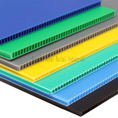 China Eco-friendly 2 mm-7 mm Customized Eco-friendly Polypropylene PP Plastic Corrugated Hollow Sheet for Packing for sale