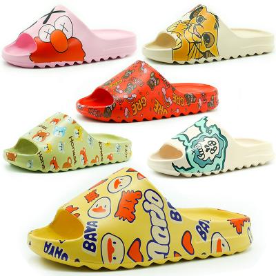 China Fashion Trend High Quality Men'S Slippers New Brand Logo Custom Kids Slides Flip Flops Slides Footwear House Slippers For Women for sale