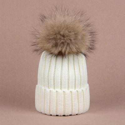 China Wholesale 15cm big COMMON genuine fur ball winter hat beanie knitted raccoon fur pom poms hat for sale