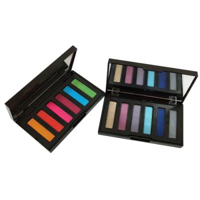 China Waterproof Private Label OEM Custom Holiday Paint Eyeshadow Palettes Rainbow Eyeshadow Palettes Customizable Christmas Eyeshadow Palette for sale