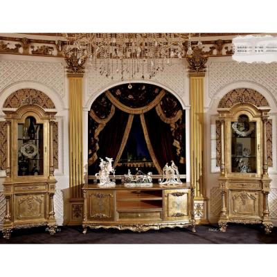 China Cut Out Classic European Style Living Room Solid Wood TV Cabinet for sale