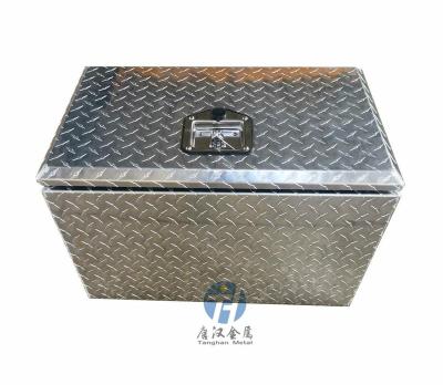 China Diamond Tread Checker Dish Truck Storage Tool Boxes Tool Chest Heavy Duty And Waterproof Aluminum Tool Box for sale