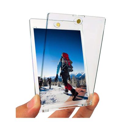 China Other Holder Magnetic Trading Card UV Protection 35PT Cards Case for sale