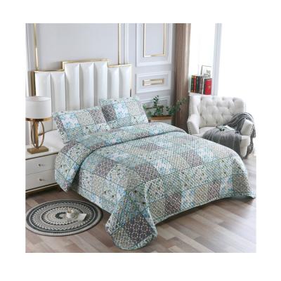 China Morden Fashion Floral Geometric Quilted Bedspread for sale