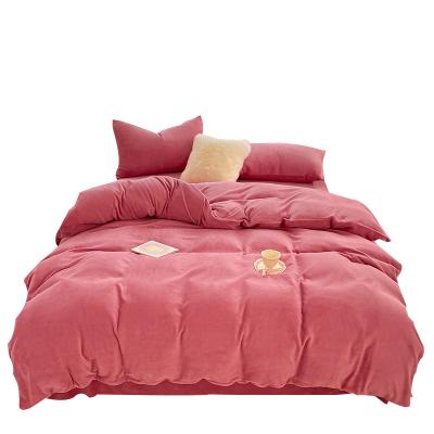 China Viable High Quality Polyester Milk Velvet 4pcs Plush Sheet Luxury Bedding Set for sale