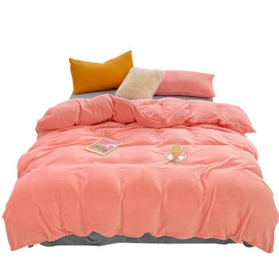 China Sustainable Luxury Grade A Comforter Polyester Milk Velvet 4pcs For Bedding for sale