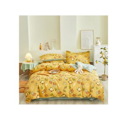 China Small Size Nondisposable Polyester Queen Hotel Floral Print Hotel Bedding Set for sale