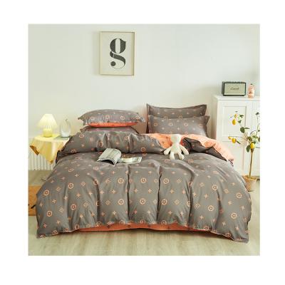 China High Quality Viable Cotton Hotel Textile Floral Print Home Bedding Set for sale