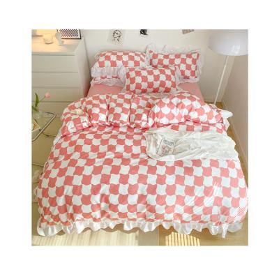 China Plaid Printing Viable Korean Style Woven 100% Polyester Printed Lace Bedding Set for sale