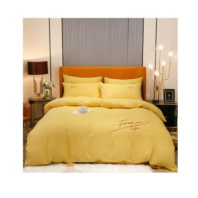 China Sustainable Wholesale Luxury King Size Microfiber Embroidery Bedding Set For Bed for sale