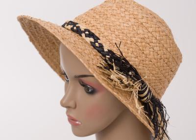 China 57cm Natural Short Brim Ladies Sun Hats / Raffia Braid Sewing Hat For Decoration for sale