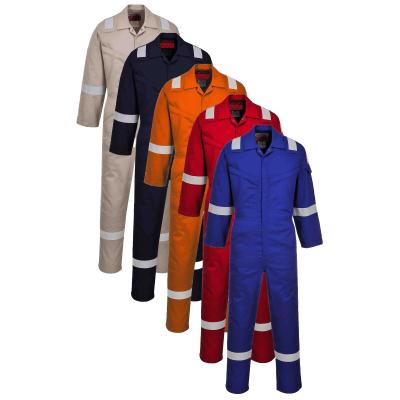 China Cotton Wholesale OEM Made Men Workwear Clothes Working Clothing Industry Waterproof Anti Fire Oil Custom for sale