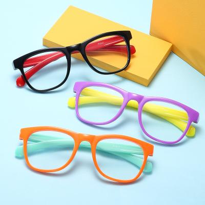 China 2022 fashion sunglasses new fashion kids blue - proof frame silica glass frame soft flat lens men and women wholesale for sale