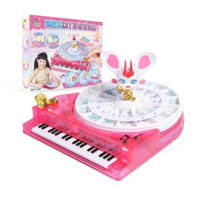 China Toy DIY Music Box Battery Operated Programmable Piano Plays Music Enlightenment DIY Design Educational Electric Piano Music Box for Girl's Gift for sale