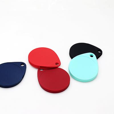 China For Anti Lost AirTags Tracker Wireless Gel Silicone Cover Device Protective Sleeve Case For Airtags With Key Chain for sale