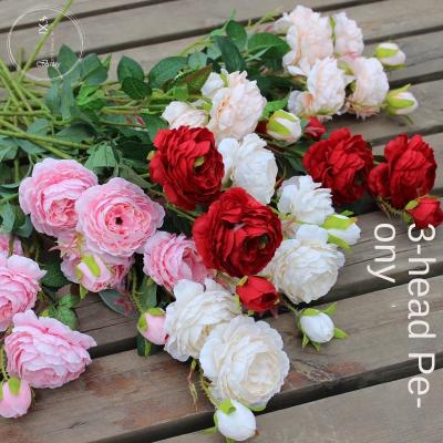 China Plastic Flower Road Lead Wedding Artificial Silk Flower Asiaticus Ranunculus Flower Arrangement Bouquet Decorative Ceremony for sale