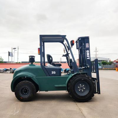 China CPCD35Y 3,5 ton vierwielaandrijving op ruw terrein vorkheftruck met zijdelingse schakelaar staal en rubber Te koop