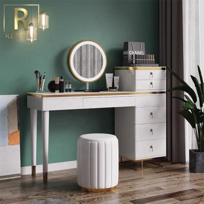 China Modern Girls Bedroom Dressing Table Designs Makeup Table Hideaway Dressing Table with Lights Around Mirror for sale